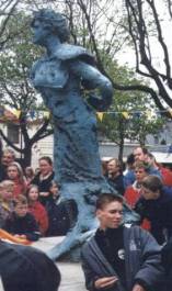 image004